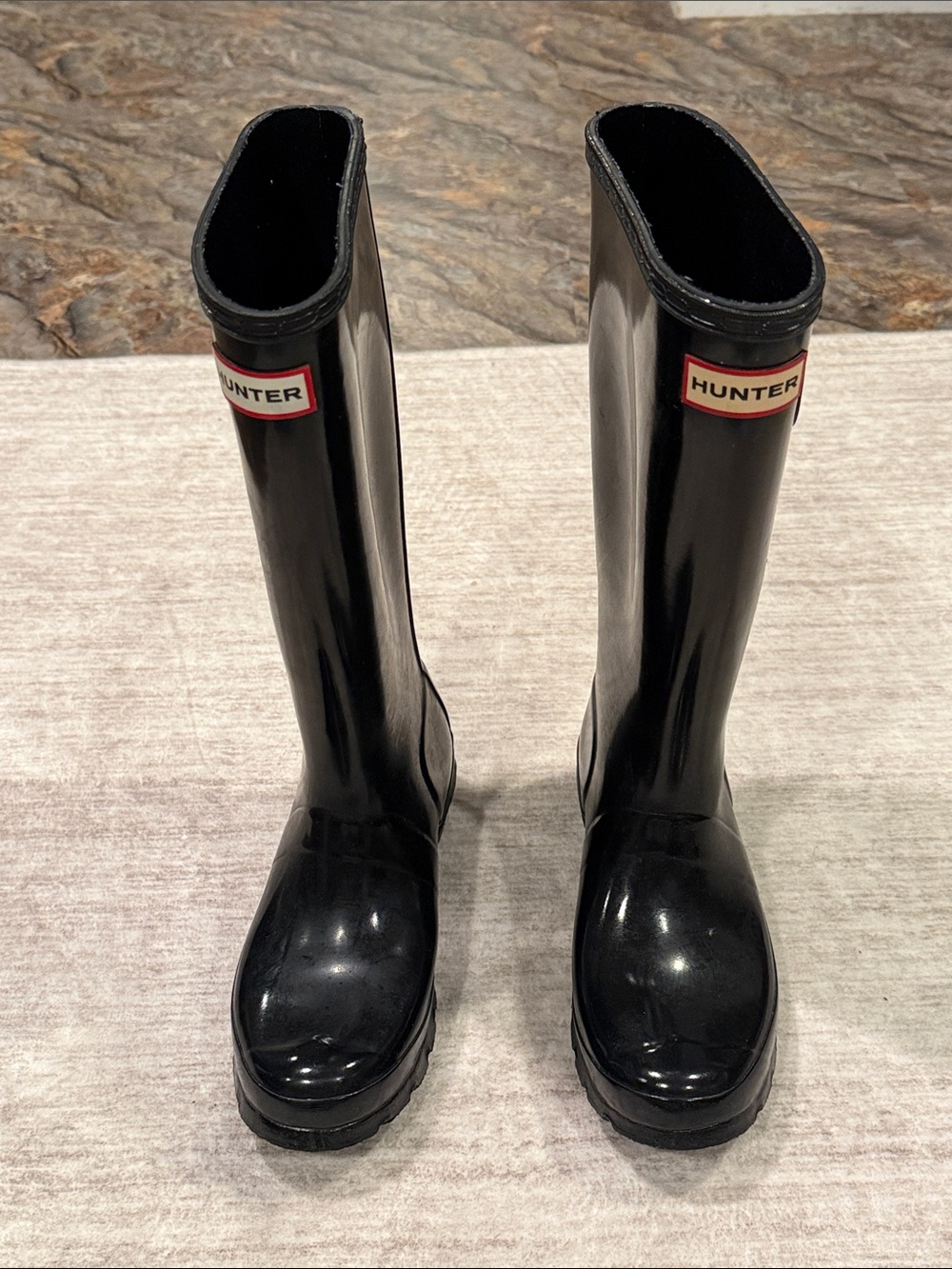 Youth size 4 girls Hunter black shiny tall rain boots